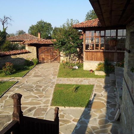 Кьща За Гости Свети Никола Hotell Zheravna Eksteriør bilde